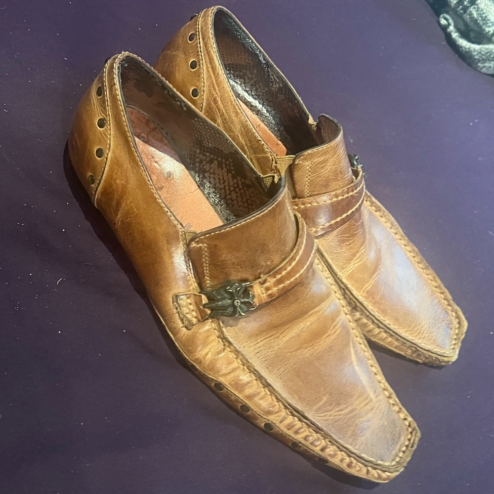 Mark Nason Comfy Italian Leather Loafers (Driving Shoes).  Size 11 Men